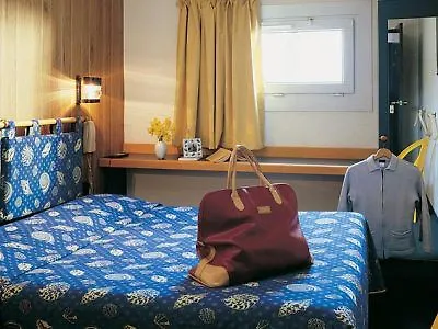 Premiere Classe Rennes Sud Est Hotel